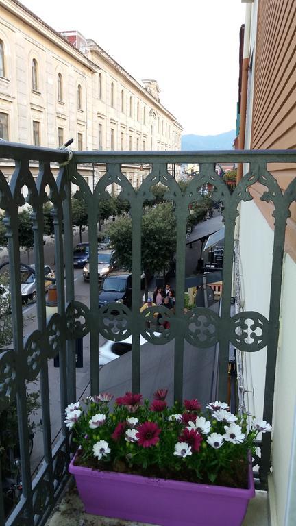 Pompei Holiday Rooms Exterior photo